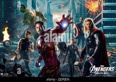 RENNER,FERRIGNO,JR.,JACKSON,JOHANSSON,EVANS,AFFICHE, THE AVENGERS, 2012, Banque D'Images