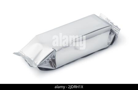 Emballage en feuille d'aluminium isolée sur blanc Banque D'Images