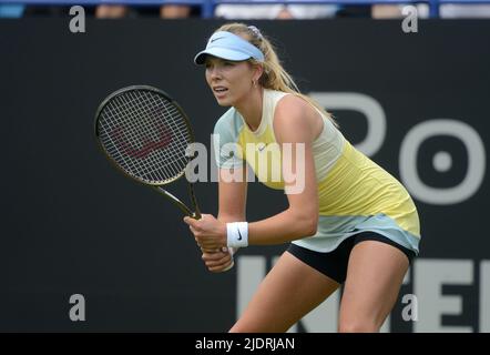 Katie Boulter (GB) jouant sur la cour centrale de l'aéroport international Rothsay, Devonshire Park, Eastbourne, 21st juin 2022 Banque D'Images