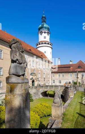 château de la renaissance Nove Mesto nad Metuji (arche. Dusan Jurkovic, monument culturel national), Bohême de l'est, République tchèque, Europe Banque D'Images