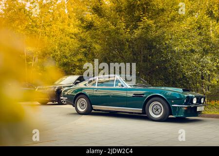 Londres, Royaume-Uni - 13 mai 2022 : Aston Martin V8 Vantage exposé lors d'un rallye pour les véhicules classiques. Il a été produit entre 1977 et 1989 et est l'un des Banque D'Images