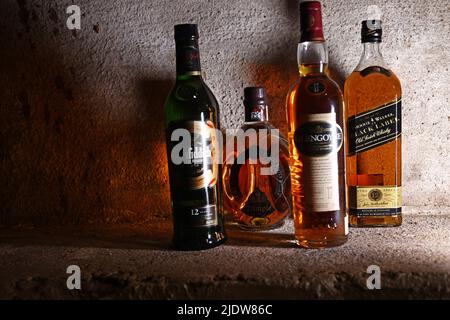 Whisky écossais de Glenfiddich, Dimple, Glengoyne et Johnnie Walker Black Label. Banque D'Images