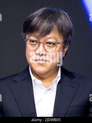 Séoul, Corée du Sud. 23rd juin 2022. Choi Dong-hoon, réalisateur sud-coréen, pose pour des photos lors d'une conférence de presse le film "Alienoid" à Séoul, Corée du Sud, le 23 juin 2022. Le film doit être sorti en Corée du Sud sur 20 juillet. (Photo de Lee Young-ho/Sipa USA) crédit: SIPA USA/Alay Live News Banque D'Images