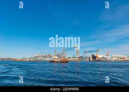 Industrie de la construction navale , chef port naval de Kiel, fjord de Kiel, Mer Baltique, Schleswig-Holstein, Allemagne du Nord Banque D'Images