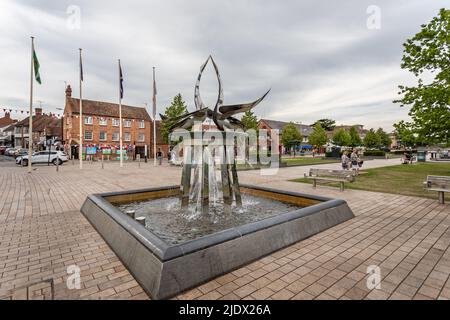 Swan Fountain in Bancroft Gardens in Stratford upon Avon, Warwickshire, Royaume-Uni, le 16 juin 2022 Banque D'Images