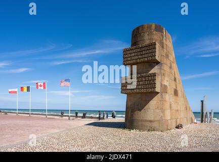 Saint-Laurent-sur-Mer, France - 29 mai 2022 - Omaha Beach Memorial sur la plage connue du jour J. Banque D'Images