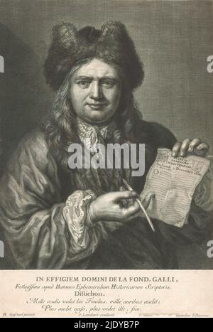 Portrait de Jean-Alexandre de la font, portrait de Jean-Alexandre de la font, rédacteur et écrivain de la Gazette ordinaire d'Amsterdam. Il porte un chapeau de fourrure et, dans sa main gauche, il détient une copie de la Gazette ordinaire d'Amsterdam datée de 5 décembre 1667. Dans sa main droite, il tient un stylo. Ci-dessous le portrait une distillation en latin., imprimerie: Pierre Lombard, (mentionné sur l'objet), après peinture par: Henri Gascard, (mentionné sur l'objet), Jean de Santeul, (mentionné sur l'objet), 1667 - 1682, papier, gravure, hauteur 361 mm × largeur 244 mm Banque D'Images