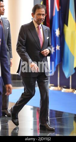 Hassanal Bolkiah, sultan du Brunéi, assiste à la cérémonie d'ouverture de la réunion des chefs de gouvernement du Commonwealth (CHOGM) au Centre des congrès de Kigali, au Rwanda. Date de la photo: Vendredi 24 juin 2022. Banque D'Images
