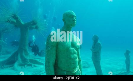 Mer Méditerranée, Chypre. 24th juin 2022. Musée de Sculpture sous-marine Ayia Napa (MUSAN). Artiste sculpteur Jason deCaires Taylor. Mer Méditerranée, Ayia Napa, Chypre (Credit image: © Andrey Nekrasov/ZUMA Press Wire) Banque D'Images