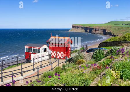 L'Angleterre par la mer Angleterre Paris Marseille lyon tramway funiculaire falaise saltburn tramway Redcar and Cleveland North Yorkshire England uk go Banque D'Images