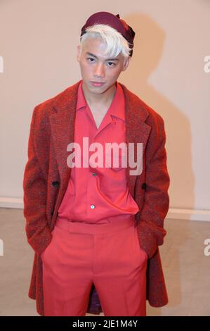 Cheng Chang Fan participe au salon Paul Smith pour hommes Printemps été 2023 dans le cadre de la semaine de la mode de Paris sur 24 juin 2022 à Paris, France. Photo de Laurent Zabulon/ABACAPRESS.COM Banque D'Images