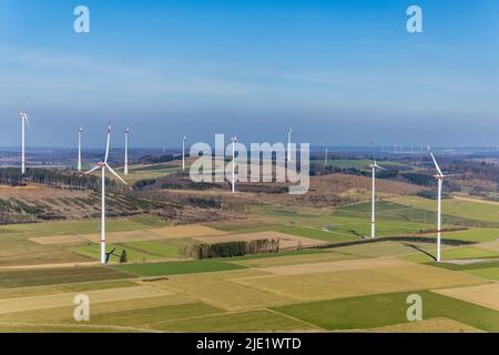 Vue aérienne, éolienne Auf'm Mühlstein, Brilon, pays aigre, Rhénanie-du-Nord-Westphalie, Allemagne, DE, Europe, photographie aérienne, vue aérienne, oeil-d'oiseau Banque D'Images