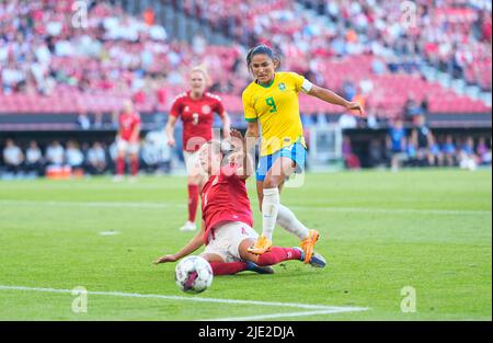 Stade Parken, Copenhague, Danemark. 24th juin 2022. Pre Women's EURO 2022 friendly au Parken Stadium, Copenhague, Danemark. Ulrik Pedersen/CSM/Alay Live News Banque D'Images