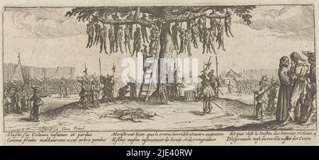 Punitions: Pendaison, anonyme, après Jacques Callot, 1677 - 1690, dans une clairière dans un camp d'armée de nombreux soldats sont rassemblés autour d'un grand arbre dont 21 cadavres pendent et plus d'exécutions par pendaison auront lieu. Un bagnard est juste lié au nœud, plusieurs autres attendent sous l'arbre pour leur tour. À droite au premier plan, un homme condamné parle à un ecclésiastiques. Au-dessous de la scène se trouve un verset français à six lignes. Cet imprimé fait partie d'une série de 17 (18 y compris l'imprimé du titre) imprimés représentant divers types de misère provoquée par la guerre., Jacques Callot, imprimé Banque D'Images