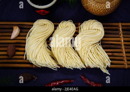 Beaucoup de nouilles Banque D'Images