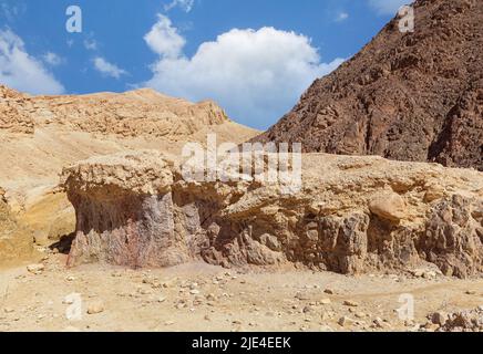 Magnifique Shkhoret Canyon dans le désert d'Arava en Israël Banque D'Images