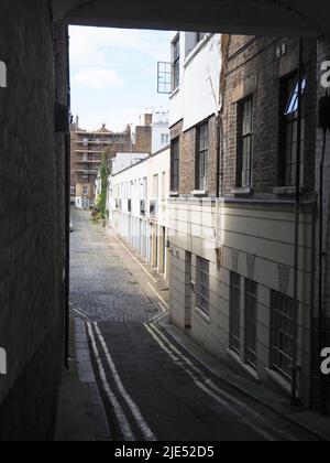 Une vue historique de maisons mitoyennes dans le centre de Londres près de Paddington Banque D'Images