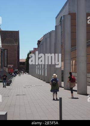 NUERNBERG, ALLEMAGNE - VERS JUIN 2022: Strasse der Menschenrechte traduction la voie des droits de l'homme Banque D'Images