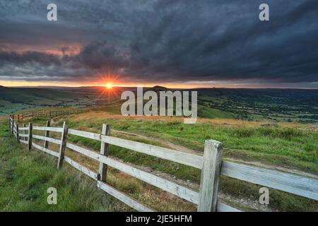 Super Ridge Sunrise Peak District Banque D'Images