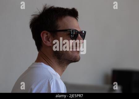 Milan, Italie. 25th juin 2022. Alessandro Cattelan pendant 2022 partie comme Un Deejay, concert de musique à Milan, Italie, 25 juin 2022 crédit: Agence de photo indépendante/Alamy Live News Banque D'Images