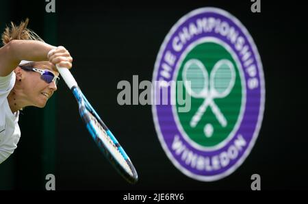 Kirsten Flipkens belge photographié lors d'une séance d'entraînement en prévision du tournoi de tennis de Wimbledon 2022 au All England tennis Club, dans le sud-ouest de Londres, en Grande-Bretagne, le samedi 25 juin 2022. BELGA PHOTO BENOIT DOPPAGNE Banque D'Images