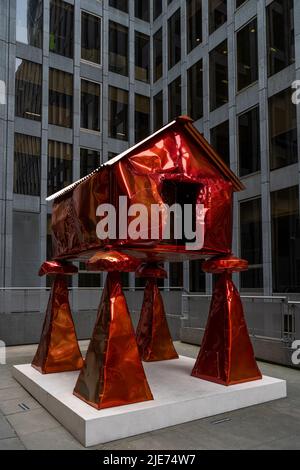Londres, Royaume-Uni. 25 juin 2022. « The Granary » de Jesse Pollock, qui fait partie de la Sculpture in the City de 11th, où 20 œuvres contemporaines sont exposées dans le quartier financier de la City de Londres jusqu'au printemps 2023. Credit: Stephen Chung / Alamy Live News Banque D'Images
