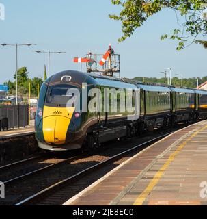 St Erth, Cornouailles, Angleterre, Royaume-Uni. 2022. Train à destination de Londres au départ de la gare St Erth à Cornwall, Royaume-Uni Banque D'Images