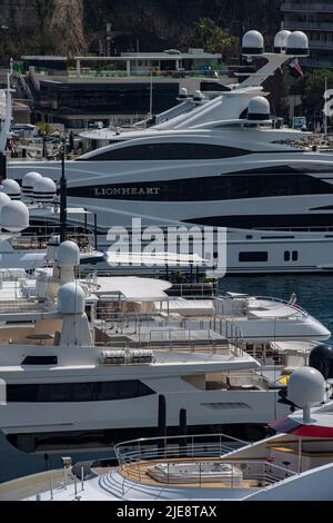 Le yacht de Sir Philip Green Lionheart amarré au port de Monaco Banque D'Images