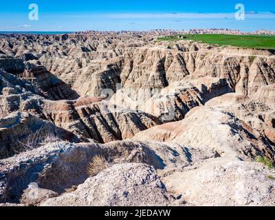 Le mur des Badlands aux Big Badlands donne sur le parc national des Badlands, dans le sud des États-Unis de Dakoya Banque D'Images