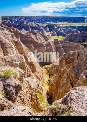 Le mur des Badlands aux Big Badlands donne sur le parc national des Badlands, dans le sud des États-Unis de Dakoya Banque D'Images