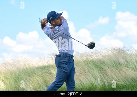 Cromwell CT, États-Unis. 26th juin 2022. Sunday 26 juin 2022: Xander Schauffele débarque sur le 3rd trous lors de la dernière partie du championnat de golf Travelers à TPC River Highlands à Cromwell, Connecticut. Gregory Vasil/CSM crédit: CAL Sport Media/Alay Live News Banque D'Images