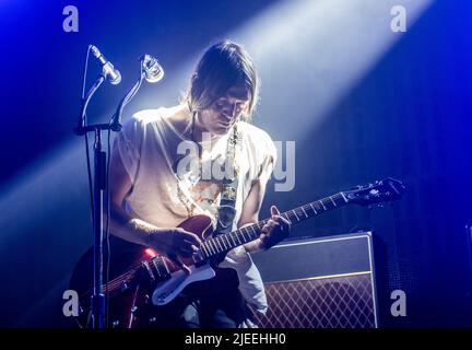 Leeds, Royaume-Uni. 26th juin 2022. Courtney Taylor-Taylor, chanteur et guitariste principal des Dandy Warhols, se présentant en direct à Stylus, à l'Université de Leeds. Crédit photo: ernesto rogata/Alay Live News Banque D'Images