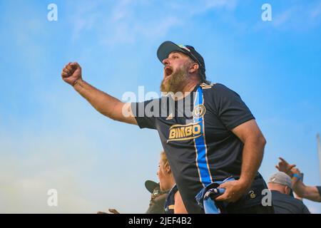 Chester, Pennsylvanie, États-Unis. 26th juin 2022. 26 juin 2022, Chester PA- les fans du syndicat de Philadelphie célèbrent le but gagnant contre le NYCFC au parc Subaru (Credit image: © Ricky Fitchett/ZUMA Press Wire) Credit: ZUMA Press, Inc./Alay Live News Banque D'Images