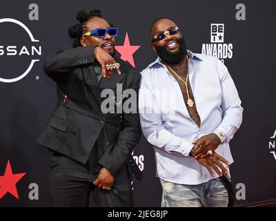 26 juin 2022, Los Angeles, Californie, États-Unis : 26 juin 2022 - Los Angeles, Californie - Wale, Rick Ross. Prix BET 2022. Crédit photo: Billy Bennight/AdMedia (image crédit: © Billy Bennight/ZUMA Press Wire) Banque D'Images