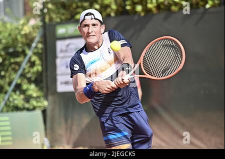 Milan, Italie. 26th juin 2022. 26/06/2022-ATP challenger tour 2022 milan-Aspria tennis Cup-Singles finalFrancesco Passaro(ITA) pendant 2022 ATP Challenger Milano - Aspria tennis Cup, tennis Internationals à Milan, Italie, 26 juin 2022 Credit: Independent photo Agency/Alamy Live News Banque D'Images