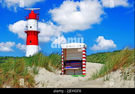 Insel Borkum - Elektrischer Leuchtturm, Ostfriesische Inseln, Strandkorb, Strand, Leuchtürme, Banque D'Images