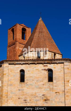 Église du Saint-Sépulcre à Pise, érigée au début du 12th siècle après la première croisade contre l'ordre des chevaliers hospitaliers Banque D'Images