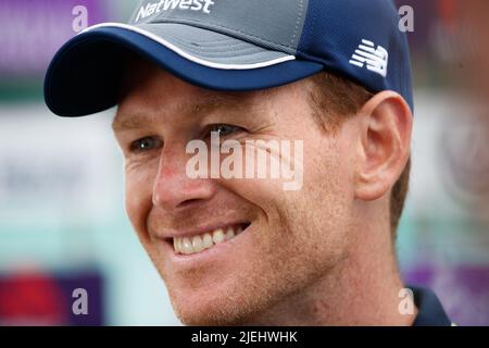 Photo du dossier datée du 12-06-2018 du capitaine Eoin Morgan, vainqueur de la coupe du monde d'Angleterre, qui doit annoncer sa retraite du cricket international. Date de publication : lundi 27 juin 2022. Banque D'Images