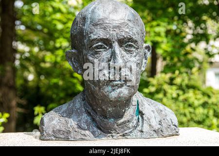 Un mémorial pour le prix Nobel Max Planck (1858 – 1947) le physicien théorique allemand à Kiel, Schleswig-Holstein, Allemagne Banque D'Images