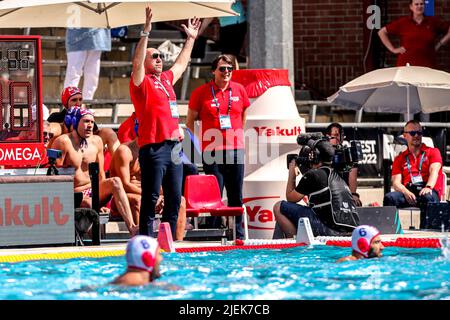 BUDAPEST, HONGRIE - JUIN 27 : entraîneur-chef Ivica Tucak de Croatie lors des Championnats du monde de la FINA finale de Budapest 2022 1/8 match entre la Géorgie et la Croatie sur 27 juin 2022 à Budapest, Hongrie (photo par Albert Ten Hove/Orange Pictures) Banque D'Images