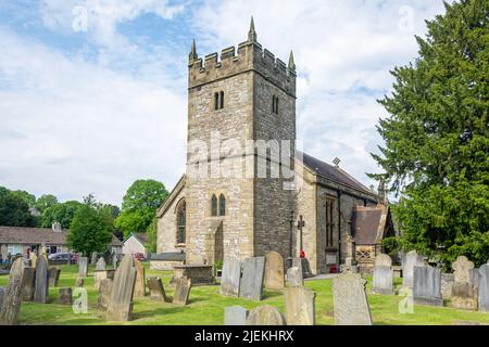 Église Sainte-Trinité, court Lane, Ashford in the Water, Derbyshire, Angleterre, Royaume-Uni Banque D'Images