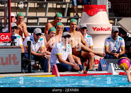 BUDAPEST, HONGRIE - 27 JUIN : entraîneur-chef Tim Hamill d'Australie lors du championnat du monde de la FINA finale de Budapest 2022 1/8 match entre l'Italie et l'Australie sur 27 juin 2022 à Budapest, Hongrie (photo par Albert Ten Hove/Orange Pictures) Banque D'Images