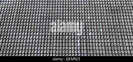 Motif de mosaïque de toit gris, texture de photo d'arrière-plan large Banque D'Images