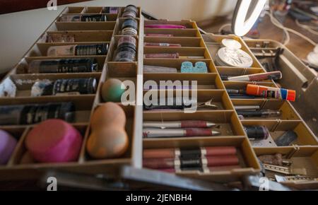 Scranton, États-Unis. 25th juin 2022. Une grande boîte de maquillage. Crédit : SOPA Images Limited/Alamy Live News Banque D'Images