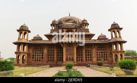 Tombe du Ghaus Mohammad et tombe du célèbre chanteur Tansen, Gwalior, Madhya Pradesh, Inde. Banque D'Images