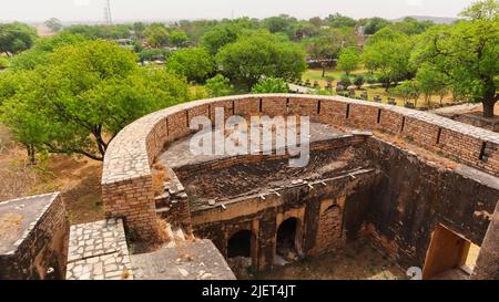 Forteresse de Garhi Padavali, construite par les dirigeants de Jat de Gohad et Dholpur au 19th siècle, Bamor, Madhya Pradesh, Inde. Banque D'Images