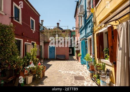 Île de Burano colorée à Venetiza, Italie Banque D'Images