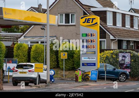 Dunbar, East Lothian, Écosse, Royaume-Uni. Les prix du carburant augmentent : les prix du carburant sans plomb et du diesel à la station-SERVICE DE LA ville sont maintenant à un peu moins de 2 £. C'est l'une des deux stations-service de la ville. Banque D'Images