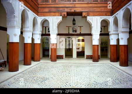 Maroc Fez. Nejjarine Fondouk Musée des arts du bois et de l'artisanat Banque D'Images