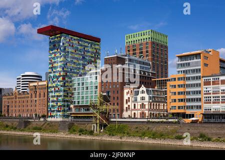 Handelshafen, Medienhafen, Düsseldorf, Rhénanie du Nord-Westphalie, Allemagne, Europe Banque D'Images